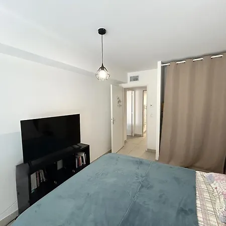 Confortable Avec Terrasse Et Parking Pres De La - Fr-1-837-15 * 아르젤레쉬르메르