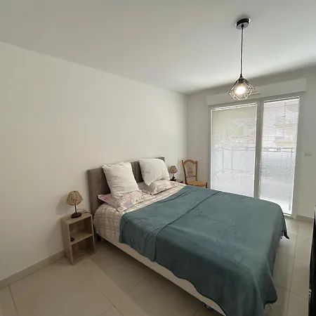 Confortable Avec Terrasse Et Parking Pres De La - Fr-1-837-15 * 아르젤레쉬르메르